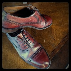 Men's Florsheim Imperial Captoe dress shoes.